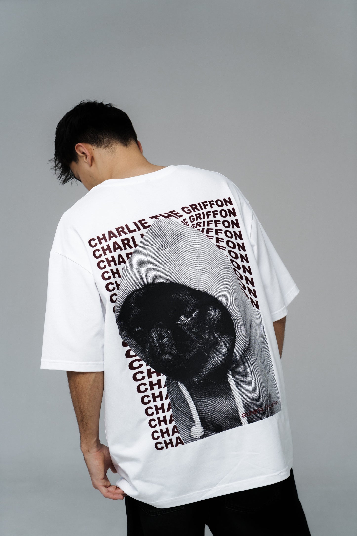Oversized Unisex Cotton T-Shirt with "Charlie Griffon" Print – White